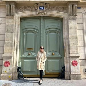 Meet your Posher, Meagan